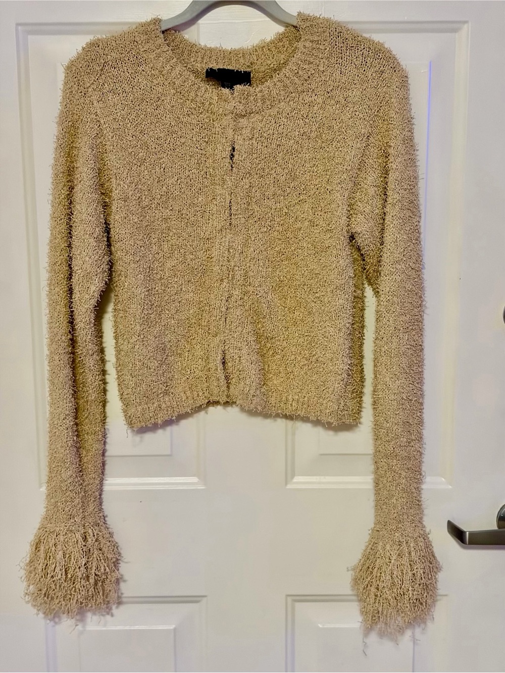 Zara Cream Textured Cropped Crew Sweater with Fringe Cuffs. New without tags